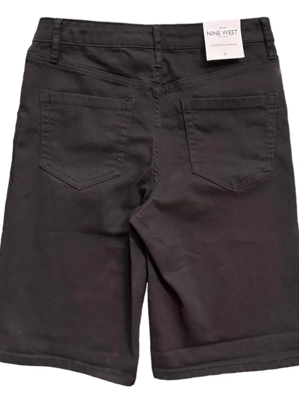 New Nine West Black Cuffed Bermuda black Shorts size 14 women’s - NWT - Picture 2 of 2
